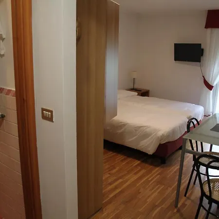 Monolocale Ginestre Apartment Courmayeur